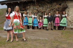Dirndlstube Praxmarer,...