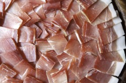 Unser Speck aus eigene...