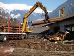 Arbeit mit Greifer...