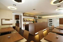 Hotelerie Bars...